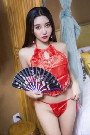 温泉屋的老板娘